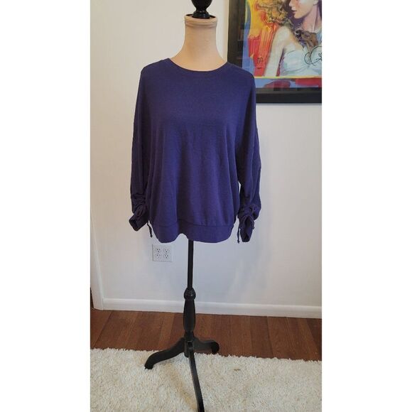 Oversized Fabletics Purple Sweatshirt - Picture 1 of 6